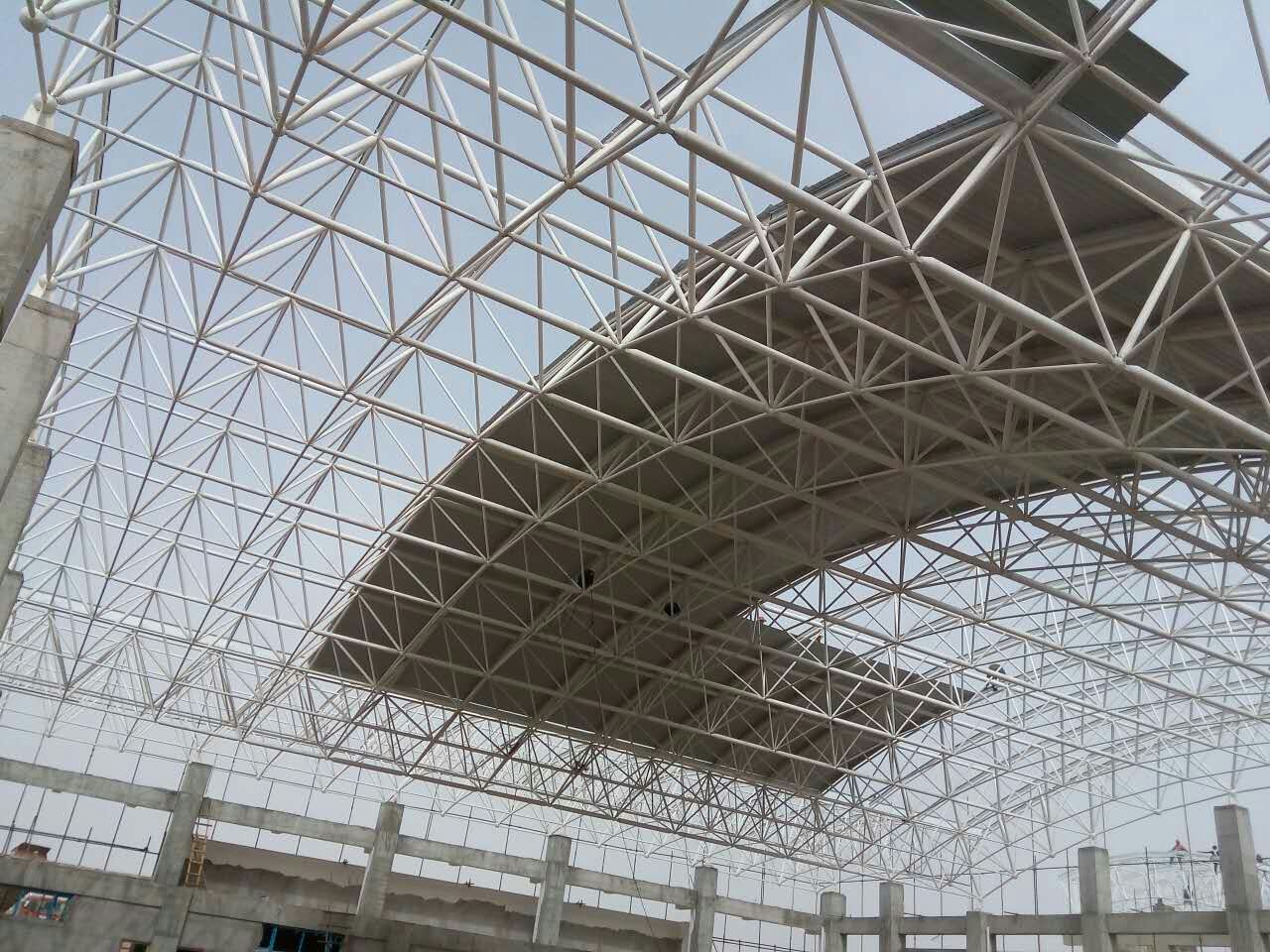 义乌青岛一汽网架